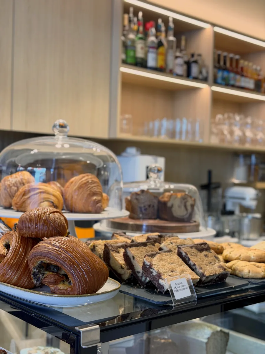 Les viennoiseries au café